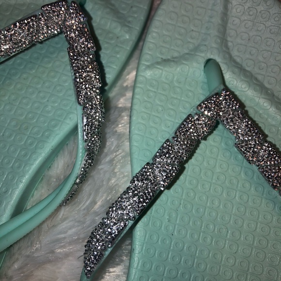 MINT FLIP FLOPS - Picture 2 of 3